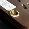 Anillo Abierto con Esmalte Geométrico Exquisito Sentido de Alta Gama Forma de Serpiente Mariposa Anillo de Moda Elegante Nicho para Mujer