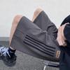 Shorts listrados de retalhos masculinos da moda da marca verão calças de hiphop de rua americana retrô casual calças de cinco pontos