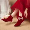 Zapatos de boda de invierno 2025, nuevo modelo con forro de felpa, zapatos de boda rojos Xiuhe de doble uso, zapatos de novia para mujeres embarazadas, botas de boda