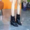 Botas de Plataforma con Tacón Grueso y Punta Aguda Apiladas para Mujer 2026 Otoño/Invierno Nueva Llegada Botines sin Cierre de Punta Aguda Botas Martin de Piel Suave con Hebilla Botas para Mujer