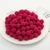 3cm 10 Piezas Por Paquete Bolas Blancas de Pelo de Alta Elasticidad Bolas de Pelo Pequeñas Coloridas de Poliéster Accesorios de Bolas de Felpa de Poliéster para Manualidades