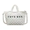 Bolso de Hombro Grande de Rombo de Nuevo Estilo Transfronterizo para Mujer, Bolso de Pana Versátil de Moda para Mujer, Bolso Tote de Mano con Letras