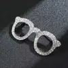 Broche único de perlas con diseño de corazón 2024 nueva moda otoño e invierno corsage accesorios de alfiler delicados para mujer Corea del Sur