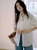 Camisa blanca versátil de Jicouture con textura, capas y bolsillo para mujer, diseño de otoño, corte holgado, top de manga larga para ir al trabajo
