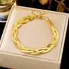 Pulsera de joyería de moda dorada ins para combinar con todo, pulsera de acero de titanio simple de lujo ligero, trébol de cuatro hojas para mujer, transfronteriza