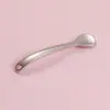 Cuchara Crema Depuradora de Acero Inoxidable Mini Cuchara Cosmética 7cm Cuchara Masajeadora para Contorno de Ojos Venta al por Mayor Cuchara Metálica para Crema Facial