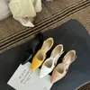 Zapatos de salón Chuyuji estilo coreano de punta fina con tacón grueso para mujer, primavera 2026, zapatos vintage suaves sin cordones con tira cruzada