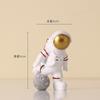 Minifigura nórdica de astronauta, pequeño adorno para habitación infantil, dormitorio, oficina, juguete de regalo.