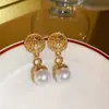 Pendientes de plata con baño de oro real, aguja cuadrada, borla de perla y circonita, pendientes de lujo ligero de alta gama, fabricante de pendientes vintage