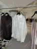 Recomendación PrincipalColección Nueva Primavera/Verano 26 de Yuran: Camisa a Medida de Estilo Perezoso Holgada con Bolsillos Dobles de Mezcla de Cáñamo