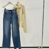 Jeans Retrô Lavado Azul Estreito de Perna Reta Simples e Versátil para Mulheres, Novo Estilo Primavera 2026, Caimento Solto, Calça de Perna Larga Emagrecedora
