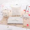 Conjunto de Casamento Ocidental de Quatro Peças com Gravata Borboleta, Caneta para Assinaturas, Cesta para Daminha, Almofada para Alianças, Conjunto de Livro de Assinaturas, Suprimentos para Casamento
