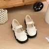 Sapatos Pequenos de Couro para Meninas 2026 Primavera e Outono Novos Mocassins Estilo Mary Jane Princesa com Laço para Crianças Maiores Roupa de Performance