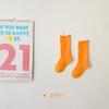 Z305 Calcetines Infantiles Dropshipping Solo Calcetines Infantiles de Moda con Diseño de Caramelo Color Sólido Borde Enrollado Calcetines de Felpa Calcetines de Algodón para Niñas
