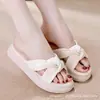 Sandalias de verano para mujer para pisar caca, para mujer, para uso en exteriores, antideslizantes, cómodas para los pies, estilo de hada, sandalias de media plantilla dulces, suela súper suave
