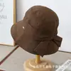 Chapéu de Pescador Novo Estilo Primavera e Verão com Proteção Solar para Mulheres, Adequado para Viagem e Férias, Chapéu de Pescador Versátil, Estiloso e na Moda que Faz o Rosto Parecer Menor