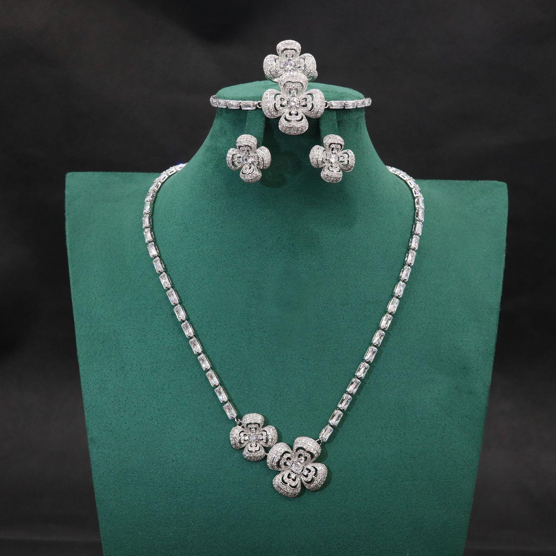 a8e39be72a8c728adee1709419285a