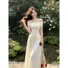 Conjunto de vestido de punto off-shoulder estilo francés para mujer, conjunto de dos piezas elegante de top ajustado y falda larga de verano
