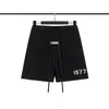 Shorts para Hombre con Letras HHH ESSENTIALS, Diseño Único, Marca de Moda High Street, Shorts Versátiles de Verano de Corte Holgado