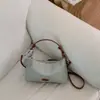 Bolso de Mezclilla de Nicho Súper Moderno para Mujer 2026 Nueva Moda Bolso Cruzado Versátil para el Trabajo en Hombro Debajo del Brazo Bolso Dumpling