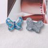 Parche de mariposa perforada de color pintado a mano lindo con brillo tridimensional, joyería, funda para teléfono móvil, zapatos perforados, accesorios DIY al por mayor