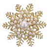 Henrao 2021 Nuevo Broche Copo de Nieve Navideño de alta gama Europeo y Americano para pareja Ramillete de Perlas accesorios de ropa al por mayor