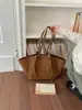 2026 Bolso Tote Nuevo Retro de Terciopelo Escarchado para Mujer, Gran Capacidad, Para Viajar al Trabajo, Bolso de Hombro Único, Estilo Coreano, Simple, Bolso Grande de Mano