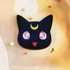 Insignia linda de niño estilo japonés, broche de dibujos animados para niños, accesorio para bolso, regalo pequeño, parche de acrílico, pin para niñas
