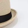 Nuevo Estilo Sombrero de Paja Negro de Ala Enrollada con Cinturón para Verano para Hombres y Mujeres, Moda para Exteriores Estilo Europeo y Americano Fresco y Transpirable Venta al por Mayor