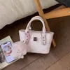 Bolsa de Balde Estampada de Mão para Mulheres, Nova Moda Estilo Coreano Primavera 2026, Bolsa de Ombro de Alto Valor, Bolsa de Axila Casual Tendência
