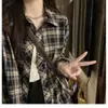 Camisa a Cuadros de Moda para Hombre Estilo Retro Americano Universitario Camisa de Pareja Manga Larga Primavera y Otoño Camisa a Cuadros de Moda