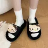Pantuflas de felpa con dibujos animados para mujer, nuevo estilo otoño/invierno para usar al aire libre, 2026, de punta abierta, temática de gato, pantuflas de algodón de suela plana para uso en interiores