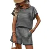 Nuevo Conjunto Casual de Dos Piezas de Moda Europea y Americana TK para Mujer Verano 2026 con Cuello Redondo, Mangas Cortas de Retazos y Pantalones Cortos