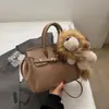 Bolsa de Ombro de Design Nicho Outono e Inverno para Mulheres 2025 Nova Tendência Fashion Simples Transversal para o Dia a Dia Bolsa Almofada