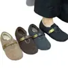 Zapatos Birkenstock Redondos de Velcro que Aumentan la Altura Interior para Mujer, Nuevos Versátiles de Suela Suave, Estilo Mary Jane de Algodón, Otoño e Invierno 2025