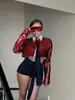 Top Plissado Liso Brilhante Estilo Spice Girls Europeu e Americano Feminino Outono 2024 Novo Jaqueta Curta Manga Aberta Slim Fit Mostrando o Umbigo