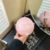 Bolsa de Baloncesto Moderna y Única con Diseño de Nicho, Bolso de Hombro con Cadena de Letras, Bolso Cruzado Elegante y Sencillo, Bolso Redondo Pequeño