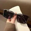 Óculos de Sol Quadrados Populares Simples Masculinos Modernos de Alta Qualidade, Óculos de Sol com Proteção Solar e UV para Dirigir ao Ar Livre de Alta Definição
