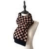 Novo cachecol de malha de lã outono e inverno europeu e americano, cachecol de xadrez tabuleiro de xadrez preto e branco acrílico espessado, feminino, atacado de fábrica