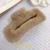 Presilha de Cabelo de Pelúcia Imitação de Pelo de Coelho Clip de Tubarão Grande Estilo Suave Acessórios de Cabelo Coreanos Outono e Inverno Venda por Atacado