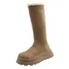 Botas curtas de pelúcia de algodão espessado para aumentar a altura, novo estilo retrô de pelúcia com sola grossa, botas de neve quentes para mulheres, inverno 2026