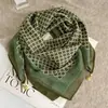 Bufanda de Seda Estilo Coreano con Hebilla Magnética para Mujer, Bufanda Cuadrada Delgada, Bufanda de Invierno con Colgante, Decoración para Cuello, Moda Versátil, Protector de Cuello, Venta al por Mayor