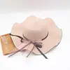 Sombrero de paja para mujer de ala ancha protector solar playa playa playa a lo largo de la versión coreana de viaje de vacaciones en línea moda popular todo-fósforo sombrero para el sol