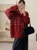 Suéter de Tricô Listrado com Gola Redonda e Detalhe em Cor Contrastante, Estilo College Novo Outono/Inverno 2026 para Mulheres, Pulôver Simples Casual Tendência
