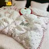 Juego de cuatro piezas de franela de leche fresco y simple funda de edredón de vellón de coral sábana de cama funda de edredón engrosada de invierno para dormitorio de estudiante juego de tres piezas