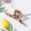 Pinza para el pelo de aleación de tamaño mediano, moda estilo coreano, accesorio para el cabello para mujeres con pelo en la parte posterior de la cabeza, pinza de tiburón simple al por mayor
