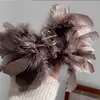 Sentido de la atmósfera pluma de avestruz pinza para el pelo nuca pinza de tiburón para el pelo pinza de pelo de temperamento red-hot pinza de pelo de sentido avanzado pinza de pelo accesorios para el pelo