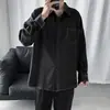 Camisa lisa de cor sólida para a estação de primavera para homens, estilo coreano, moderna, estilosa, versátil, solta, casual, marca da moda, camisa da moda ins para estudantes