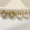 Pendientes retro franceses de moda con un toque de alta gama, aros de perlas con lazo de lujo ligero, pendientes de moda para commuting de lujo ligero, estilo versátil