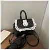 Mochila Girly Linda de Lunares con Lazo de Encaje Nuevo Estilo 2026 Versátil Moderna Mochila Pequeña de Gama Alta